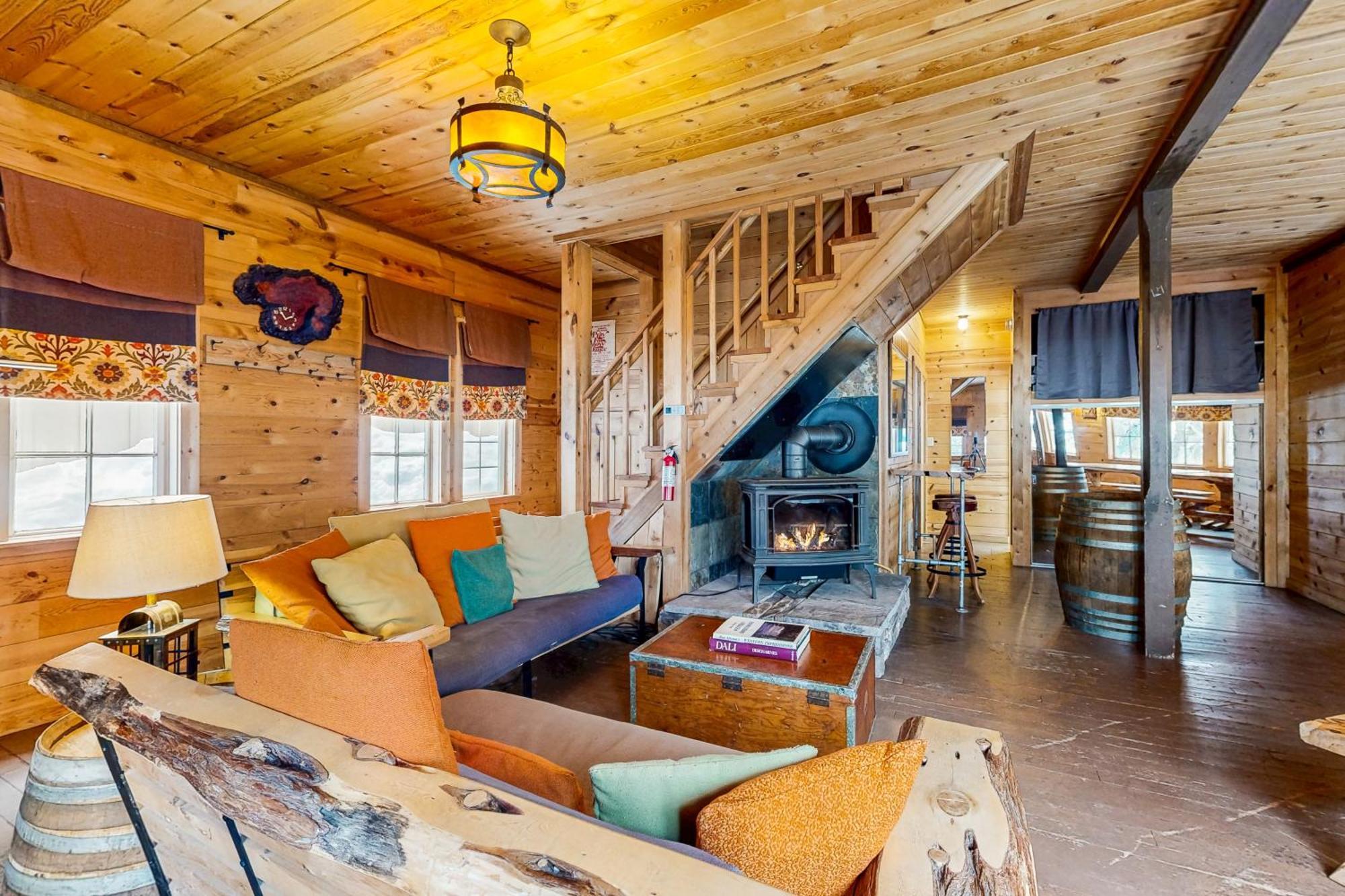 Flying Stag: Main Lodge กัฟเวิร์นเมนท์แคมป์ ภายนอก รูปภาพ